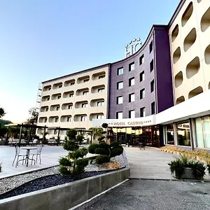 Otel & Castelli