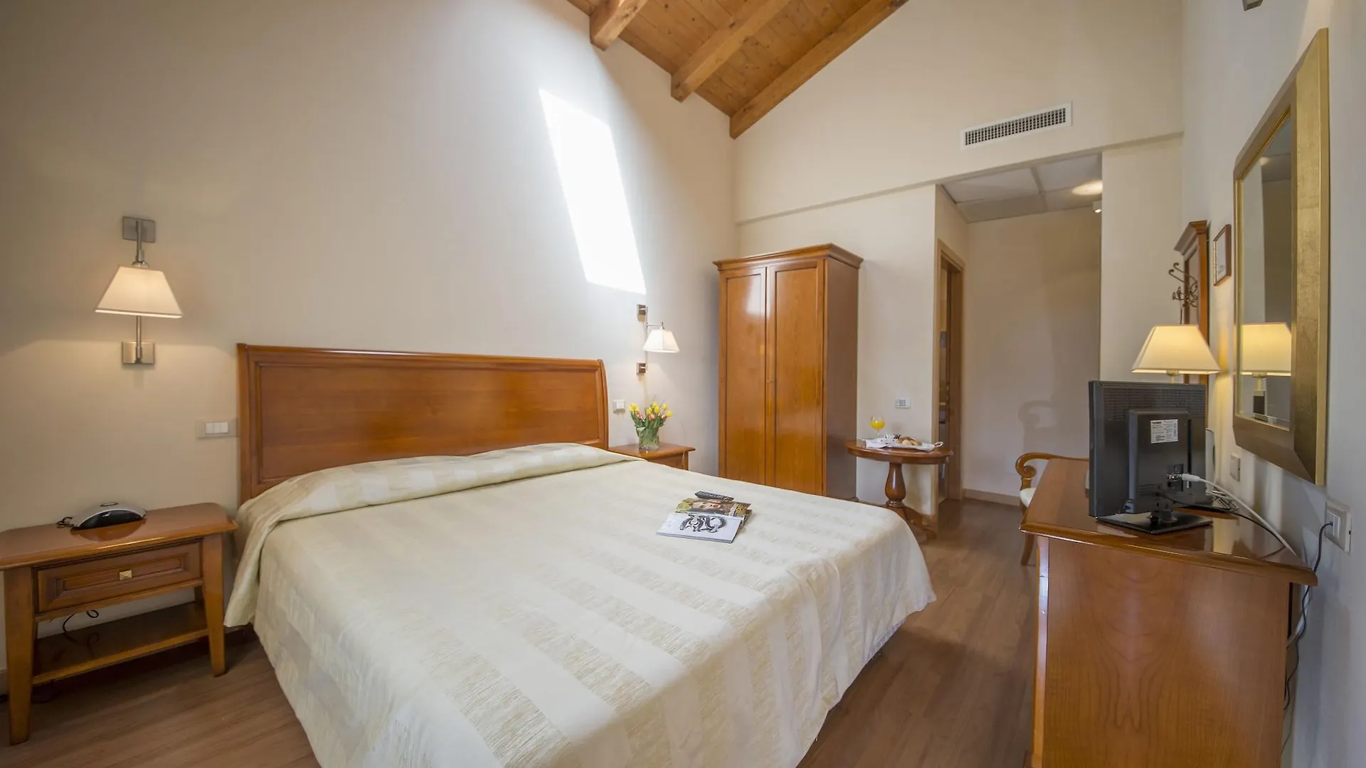 Hotel Venice Resort Airport Tessera