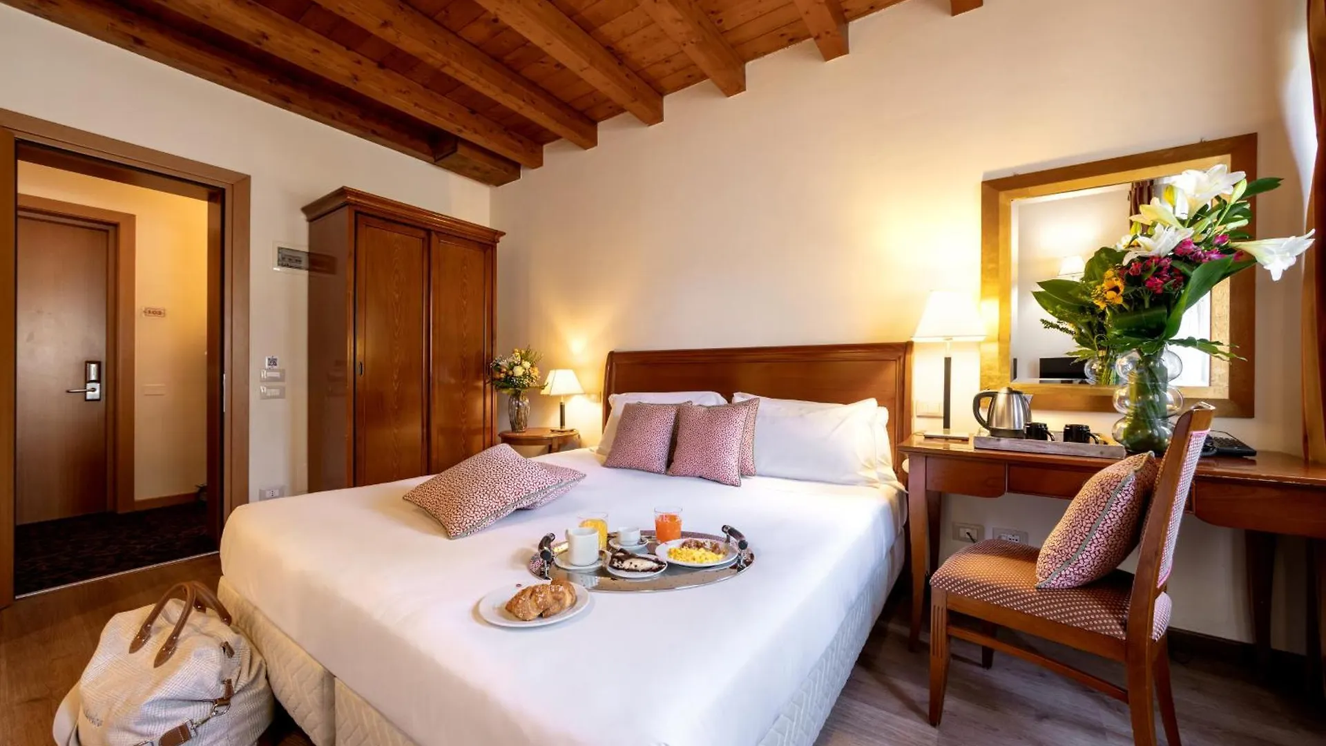 Hotel Venice Resort Airport Tessera
