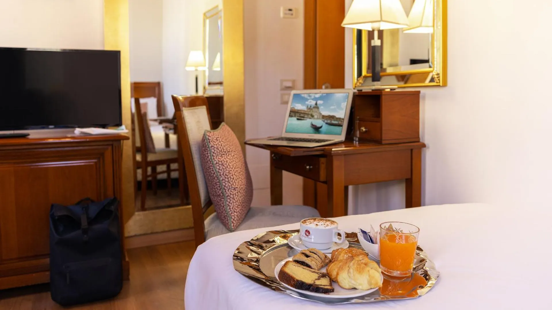 Hotel Venice Resort Airport Tessera